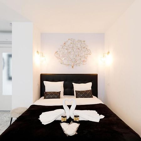 Le Minerve YourHostHelper Cannes Extérieur photo